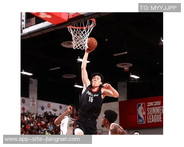 杨瀚森无法解决开拓者进攻困境现阶段他并非球队的最佳选择