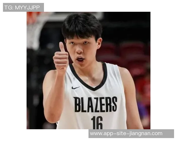 杨瀚森季前赛表现亮眼场均8分35板新赛季期待更大突破与进步