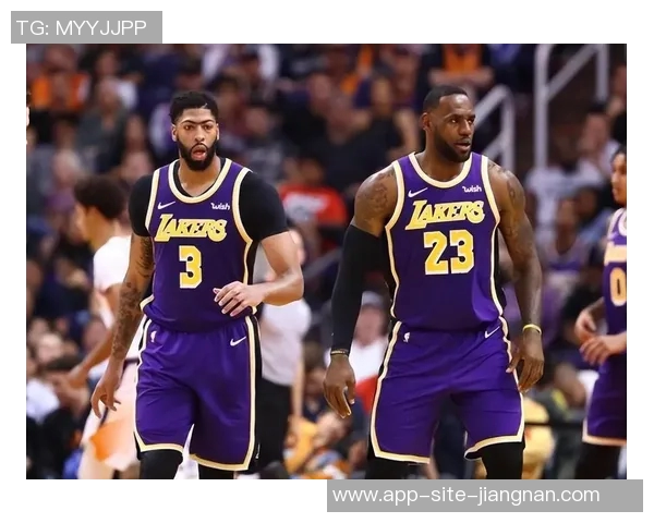 十大退步球员分析：快船新阵容能否逆袭浓眉状态下滑与老詹的岁月流逝