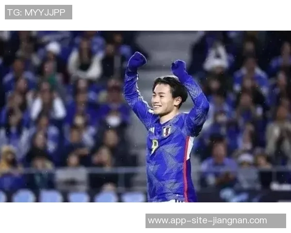 日本队惊险逆转伊东纯也助攻上田绮世补时绝平精彩瞬间